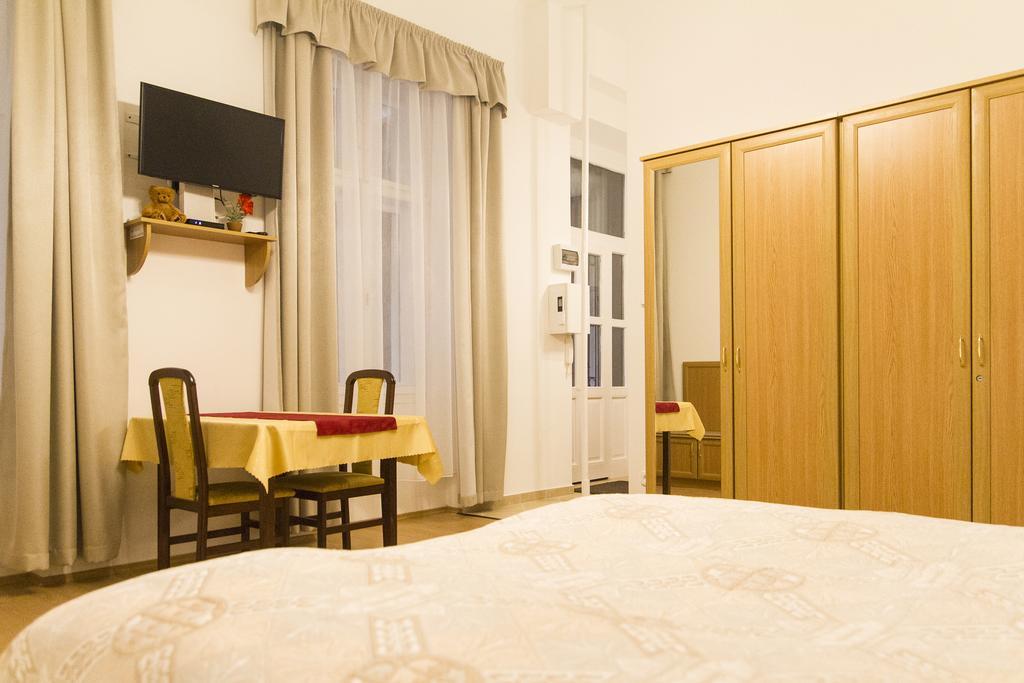 Authentic Klauzal Apartment Βουδαπέστη Εξωτερικό φωτογραφία